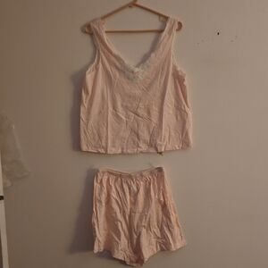 Vanity Fair Light Pink Lace Sleepwear Set